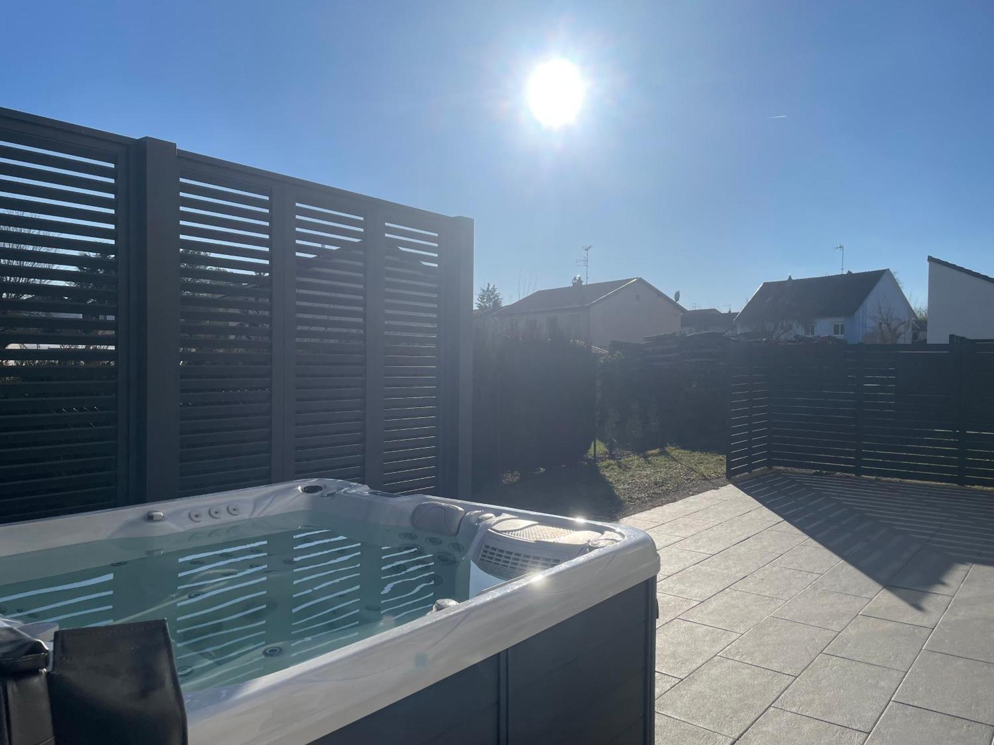 Logis Hotel Restaurant La Vraine Gironcourt-sur-Vraine Zewnętrze zdjęcie